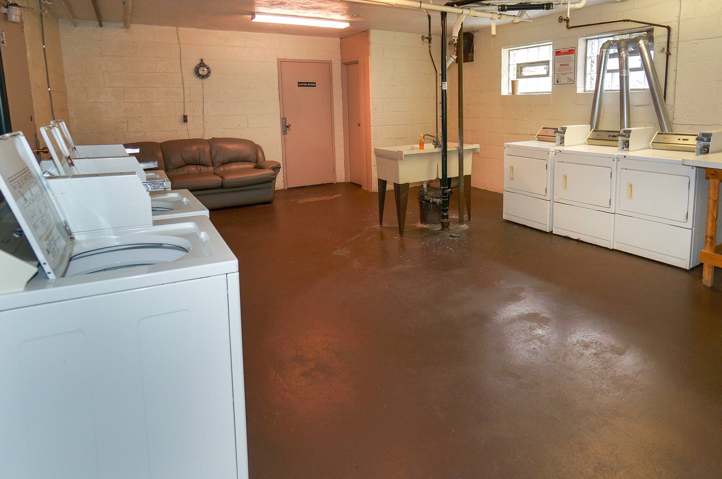 Laundry facilities at the Ravenswood Building