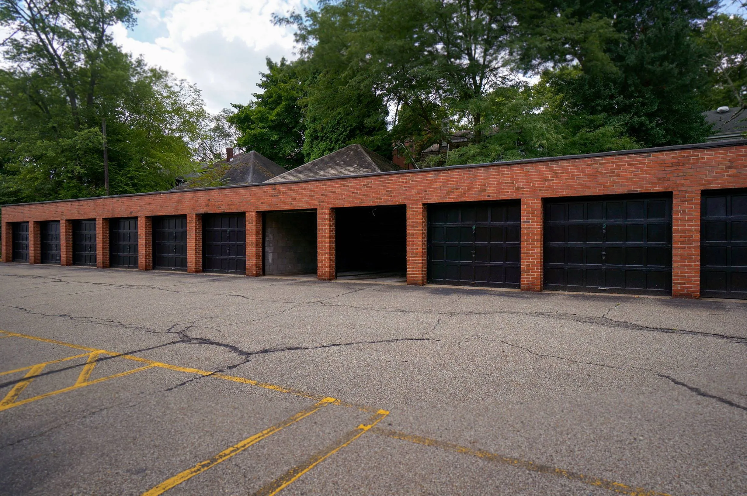Garages of The Flats on Penn