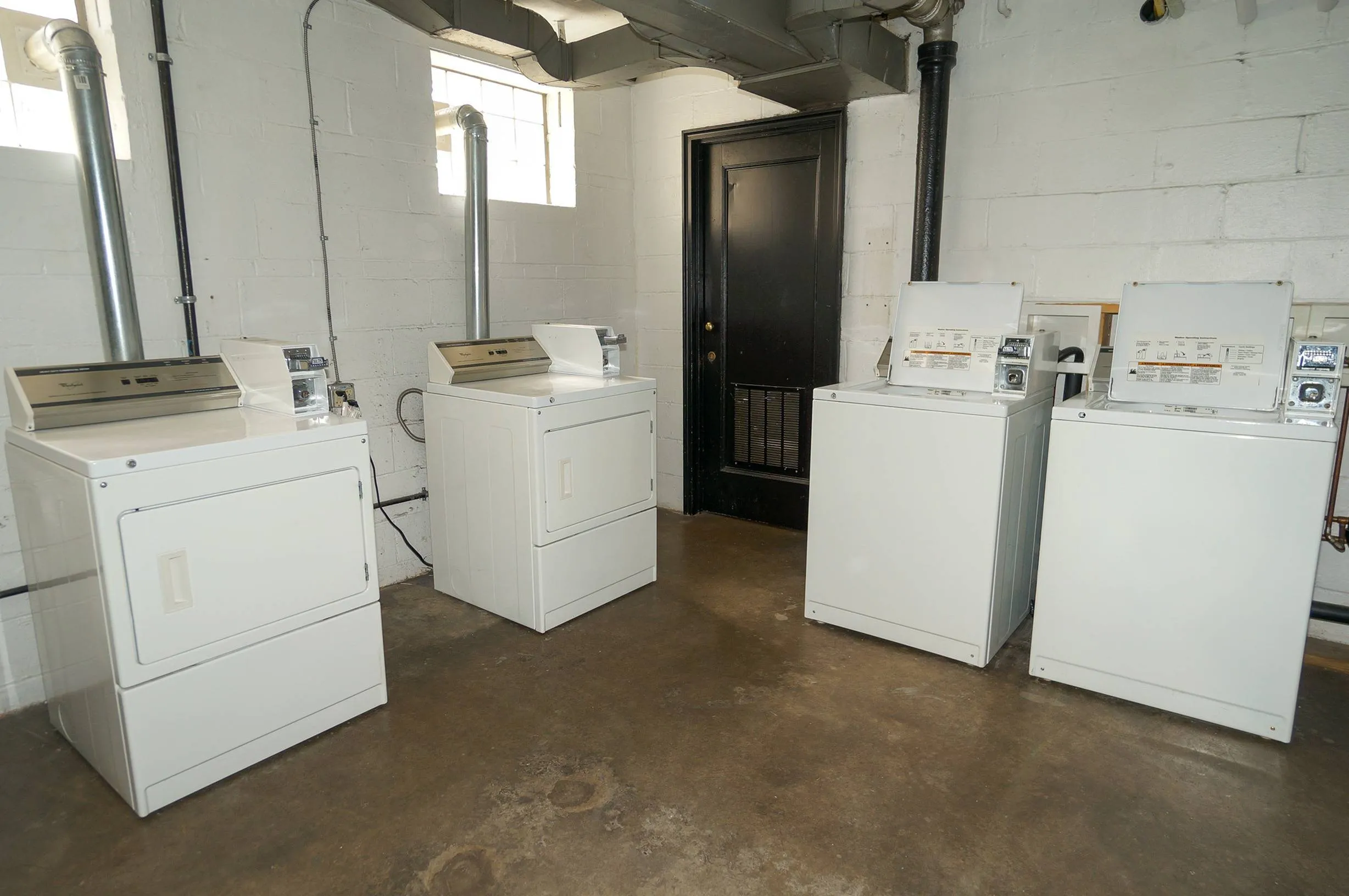 Laundry Facilities in the Hawksrest Building