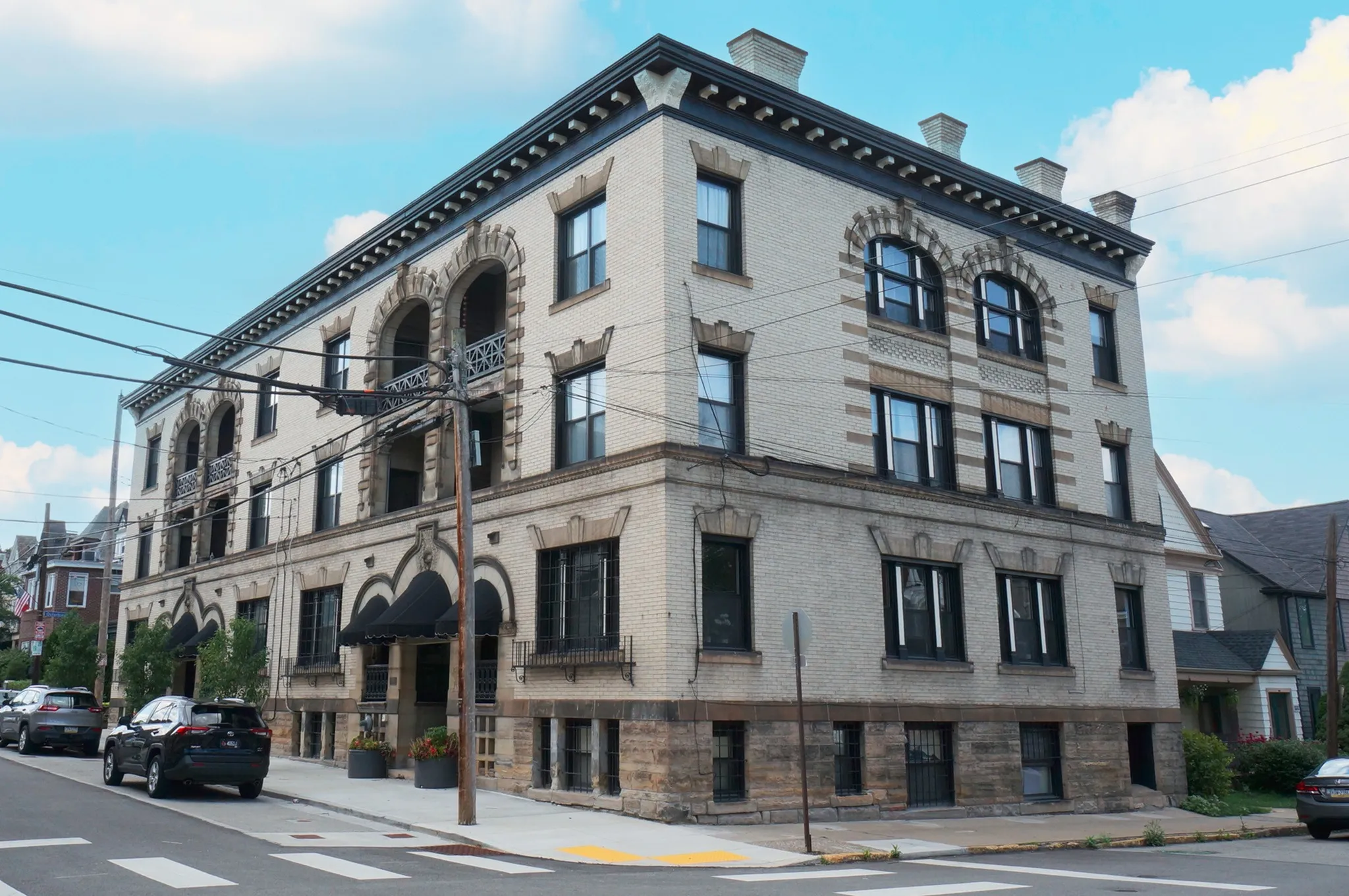 Lionhead building on the corner of Howe Street and Maryland Avenue
