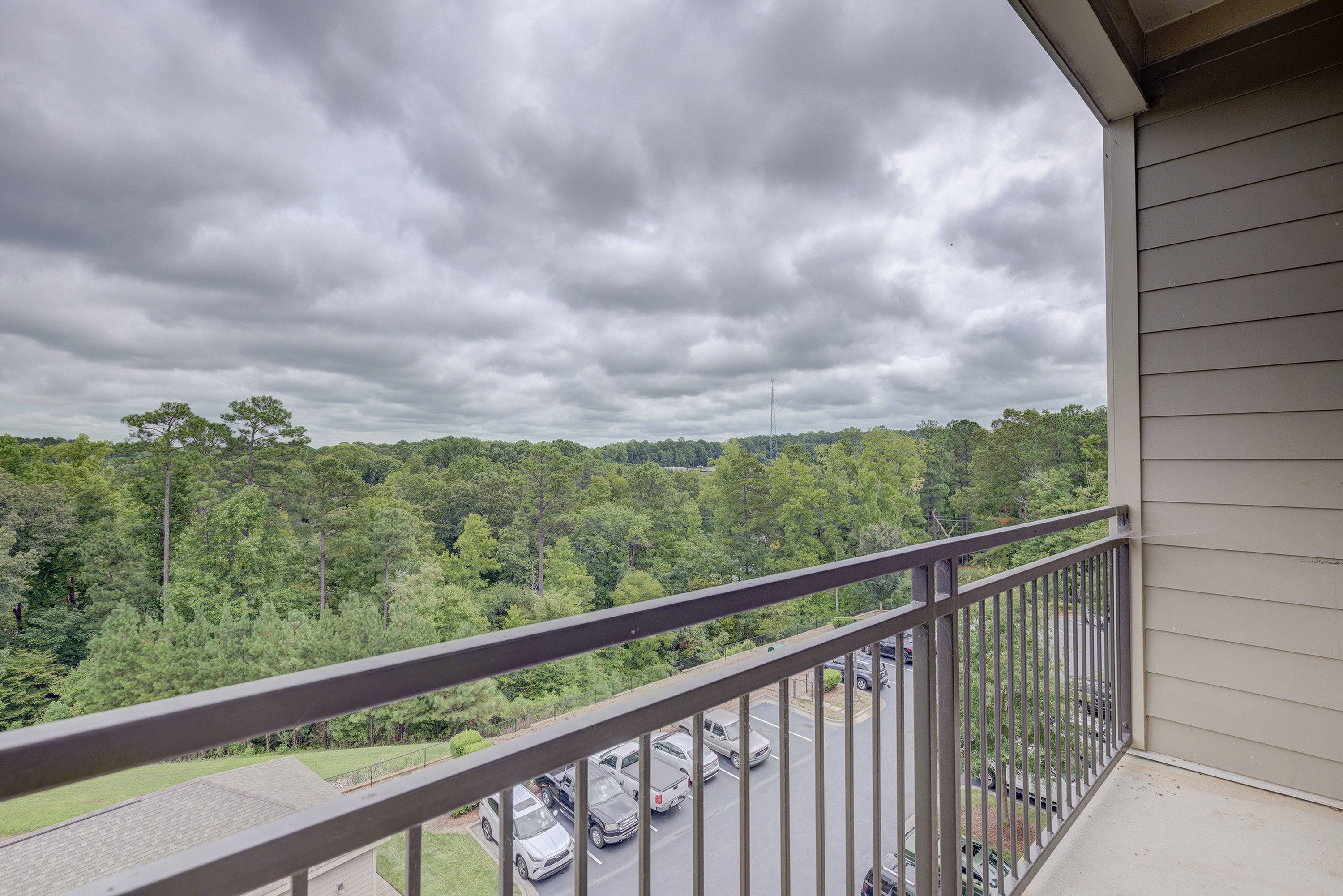Private Outdoor Space | Apartments in Cary, NC | Lofts at Weston
