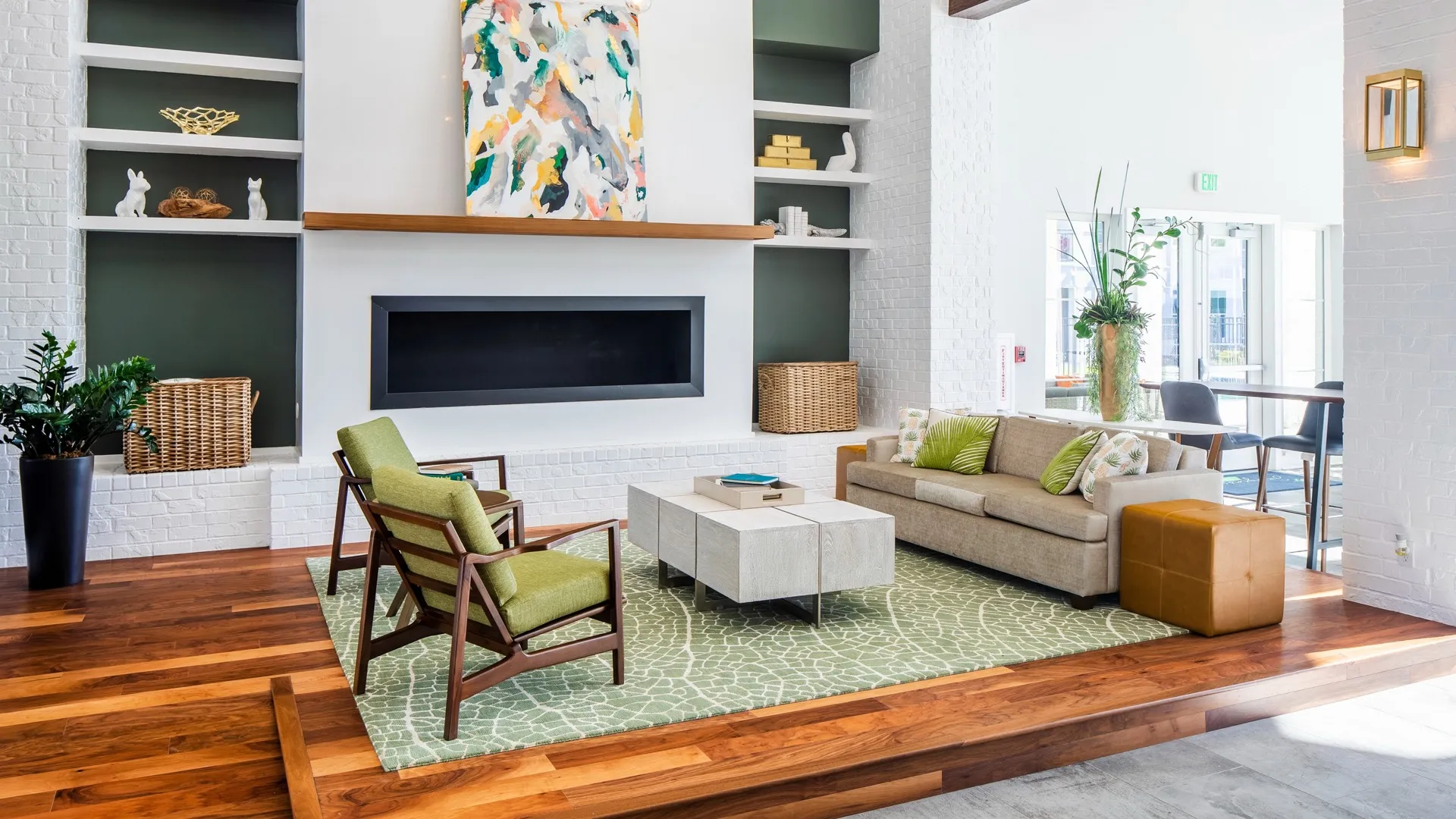 Sawgrass Point Leasing Office