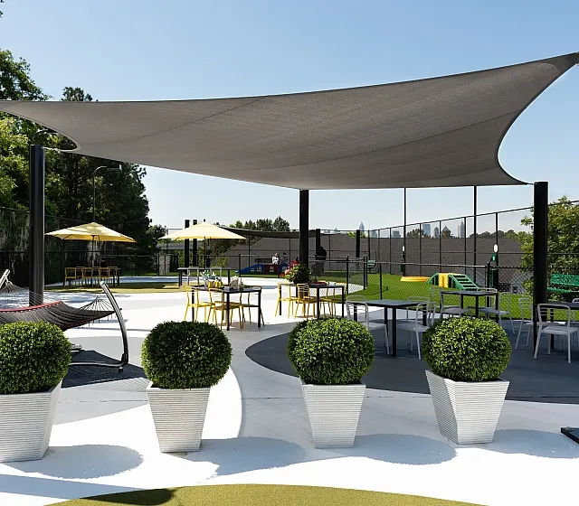 outdoor lounge