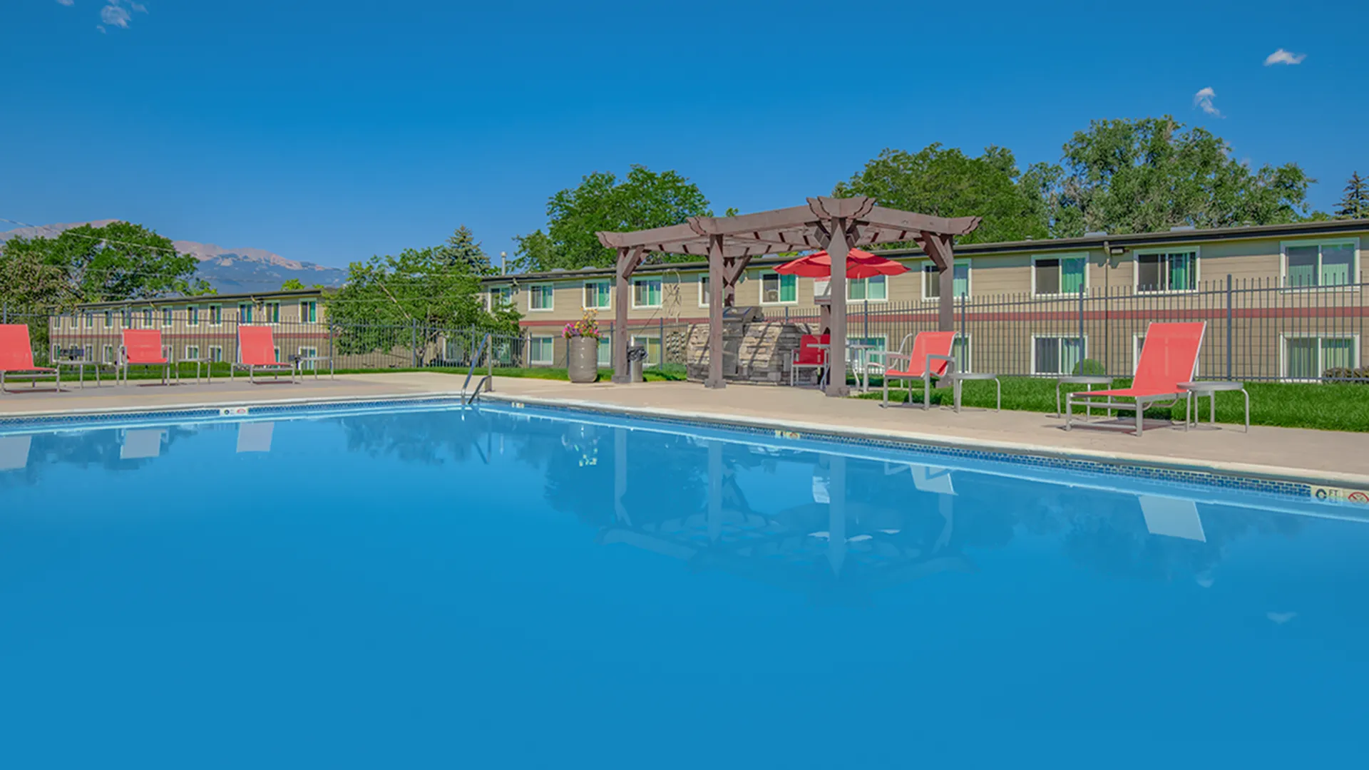 Pool and mountain views at The Centre