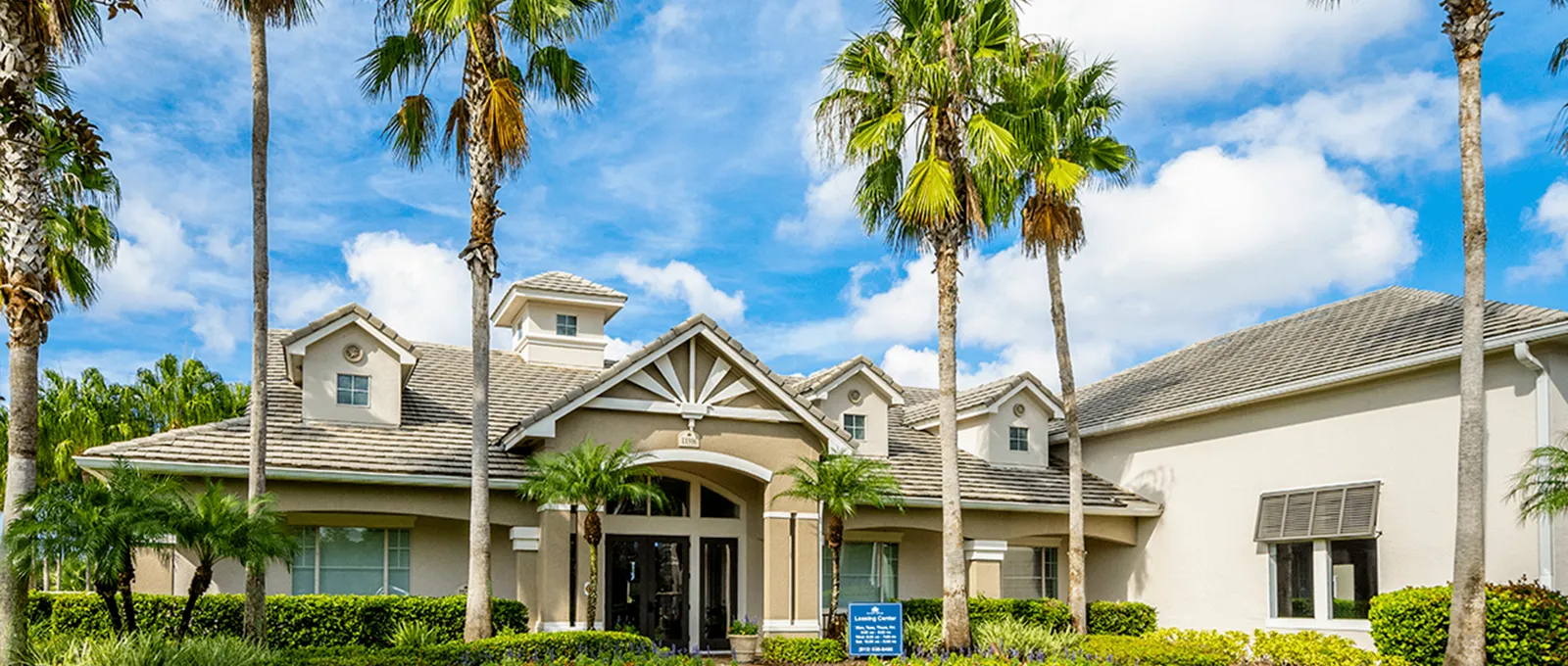 Mallory Square apartments for rent in Tampa, Florida