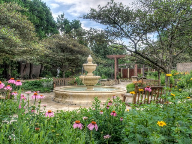 Botanica, The Wichita Gardens