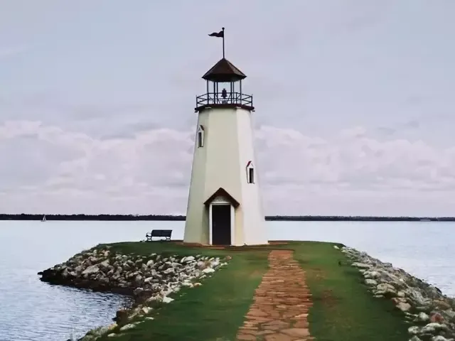 Lake Hefner Lighthouse