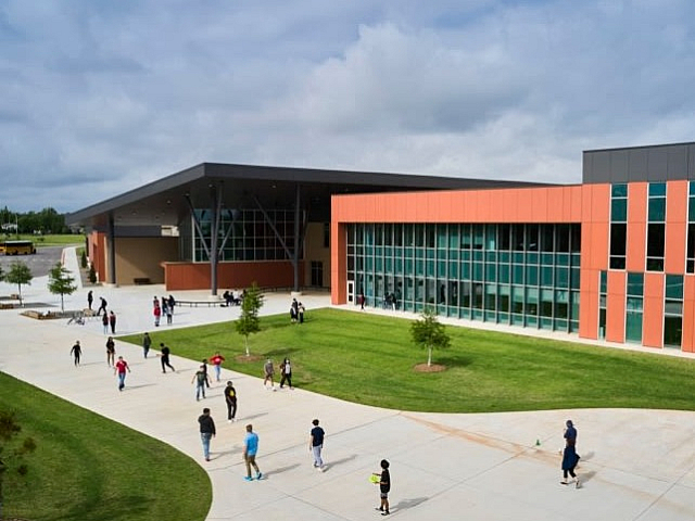 James L Capps Middle School