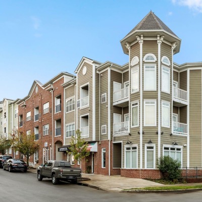 Lenox Village Town Center Nashville TN Apartments Official Site