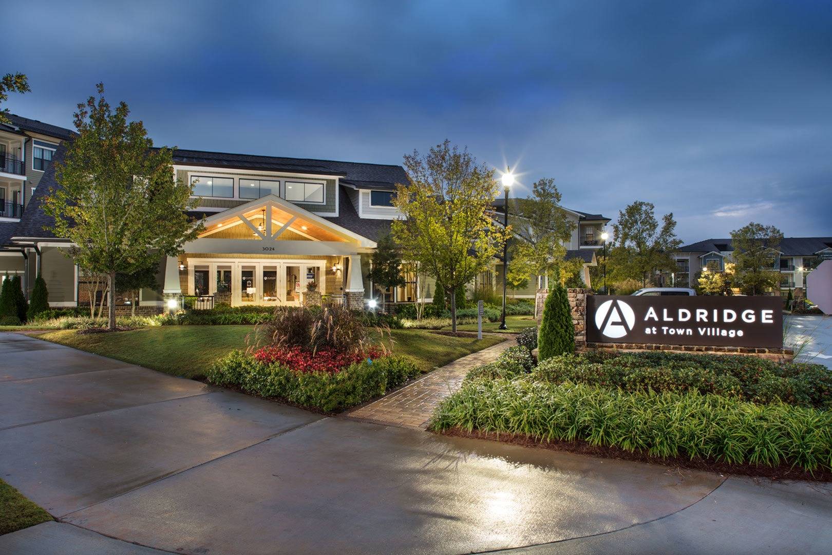 Aldridge at Town Village | Apts. in Marietta | Official Site