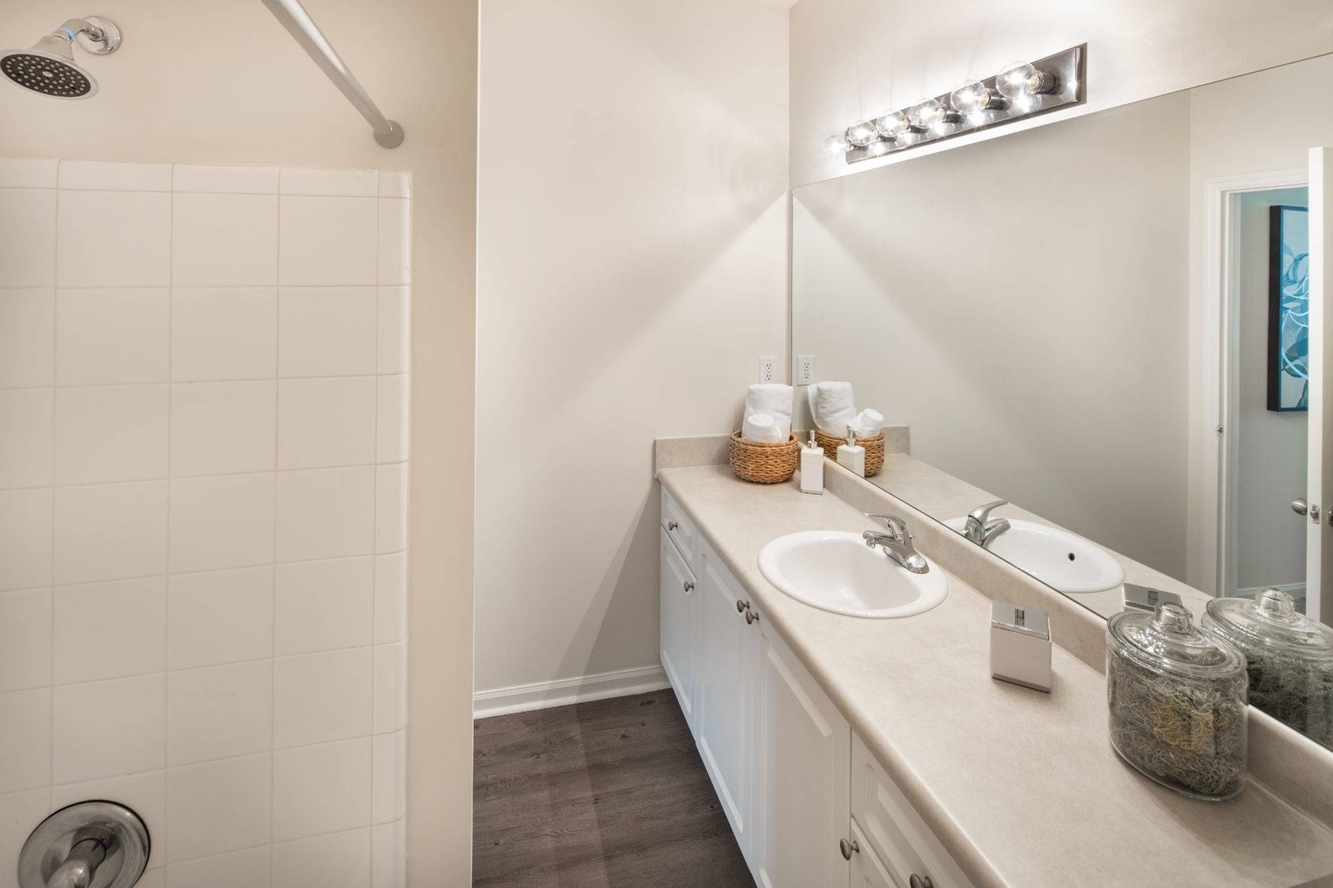 Beautiful Bathroom | Apartments in Cumming, GA | Summit Crossing