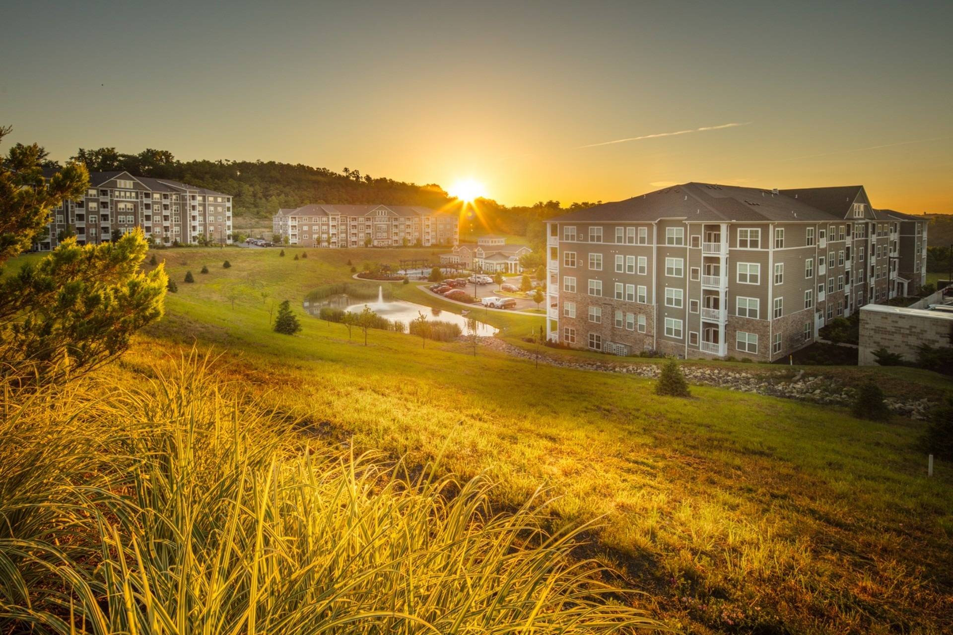 Apartment Building Sunrise | Apartments in Pittsburgh, PA | City Vista
