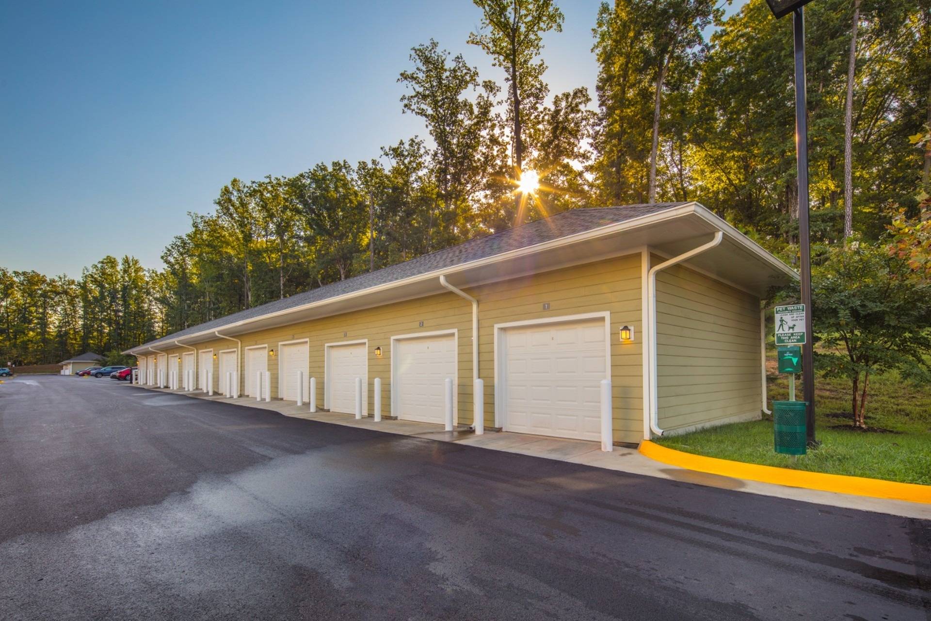 Garages | Apartments in Midlothian, VA | Colony at Centerpointe