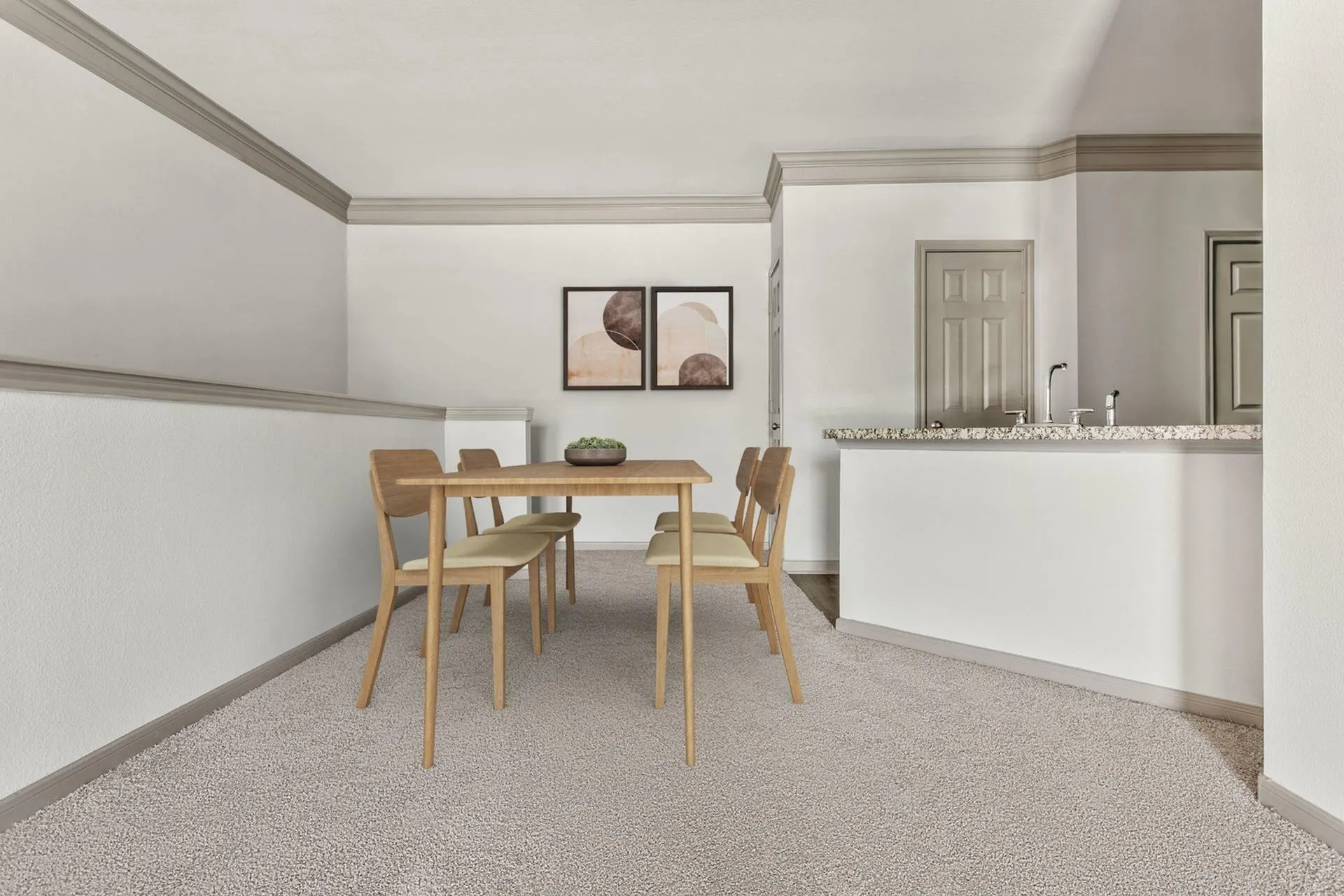 Dining Area | Apartments in Tomball, TX | Avenues at Northpointe