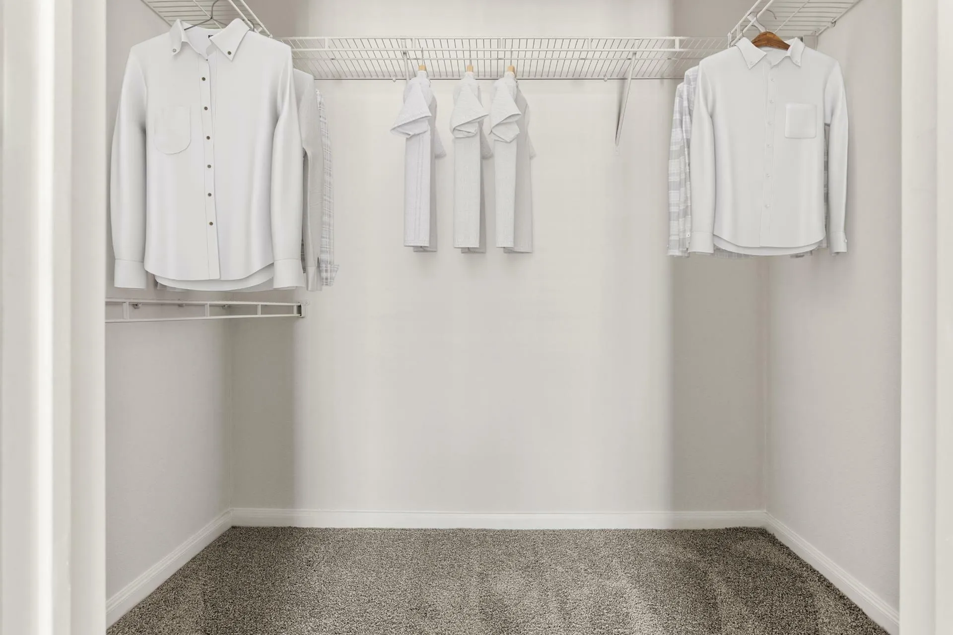 Walk-in Closet | Apartments in Port Arthur, TX | Stone Creek