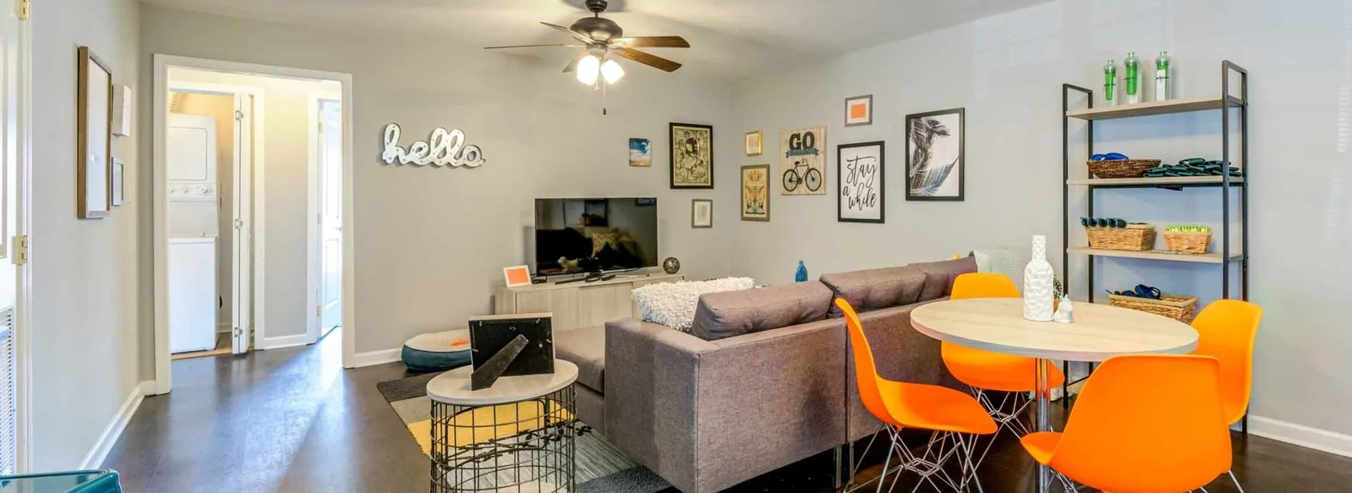 Commons at Knoxville Living Room
