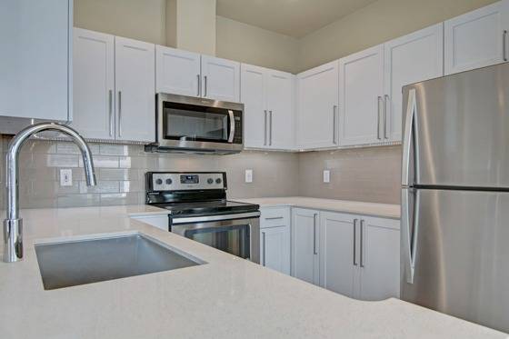 1 - 3 Bed Apartments - Check Availability | The Heights at Bear Creek ...