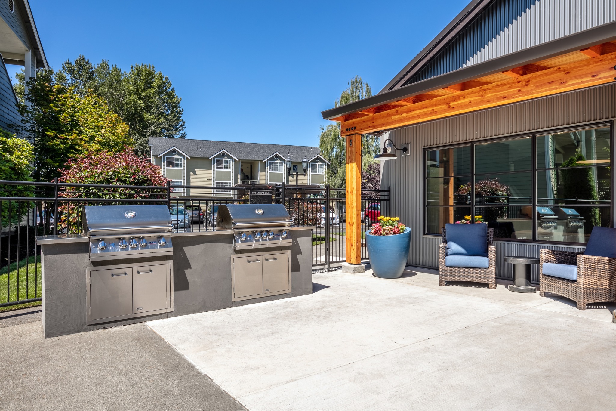 BBQ Patio with Gas Grills & Outdoor Seating | Lakewood WA Apartments | Citizen & Oake