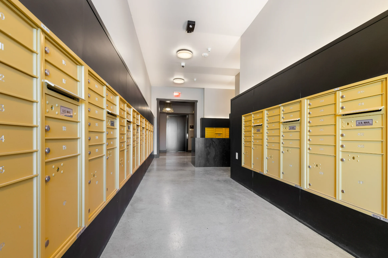 Parcel Room