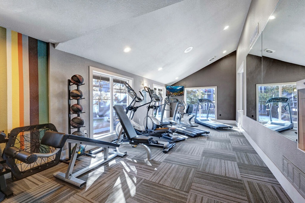 24-Hour Fitness Center | Littleton Colorado Apartments | Summit Riverside