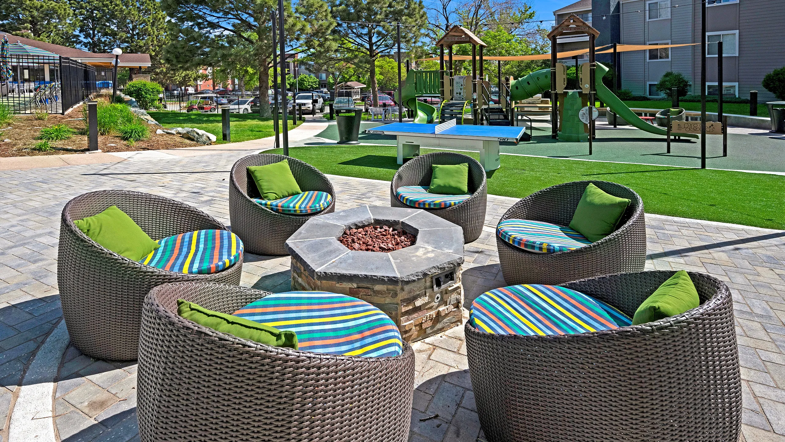 Outdoor | The Grove at City Center