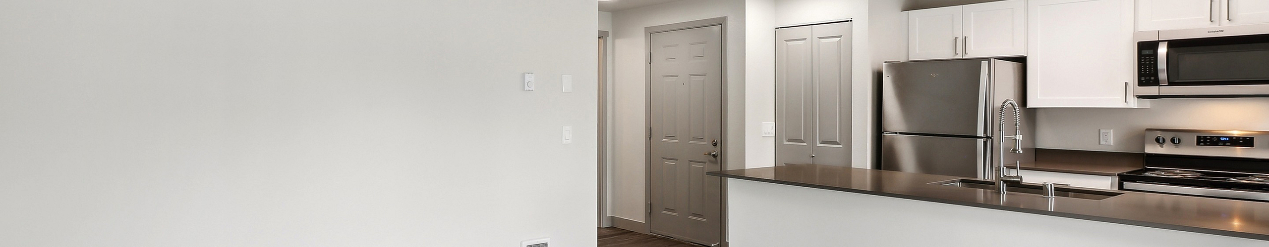 Kitchen | Charter Club Apartments