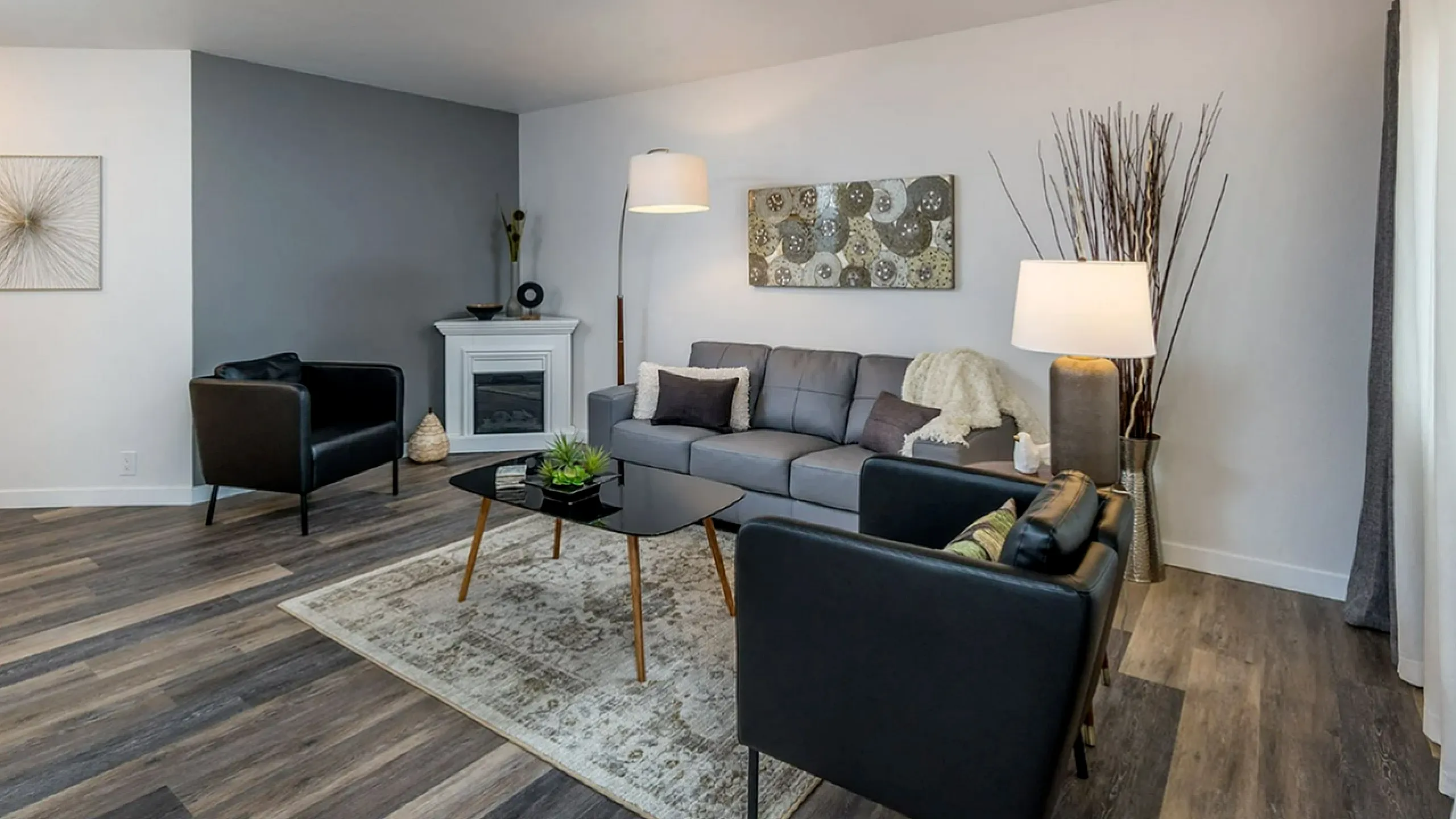 Living Room | Bend OR Apartments | Sienna Pointe Apartments