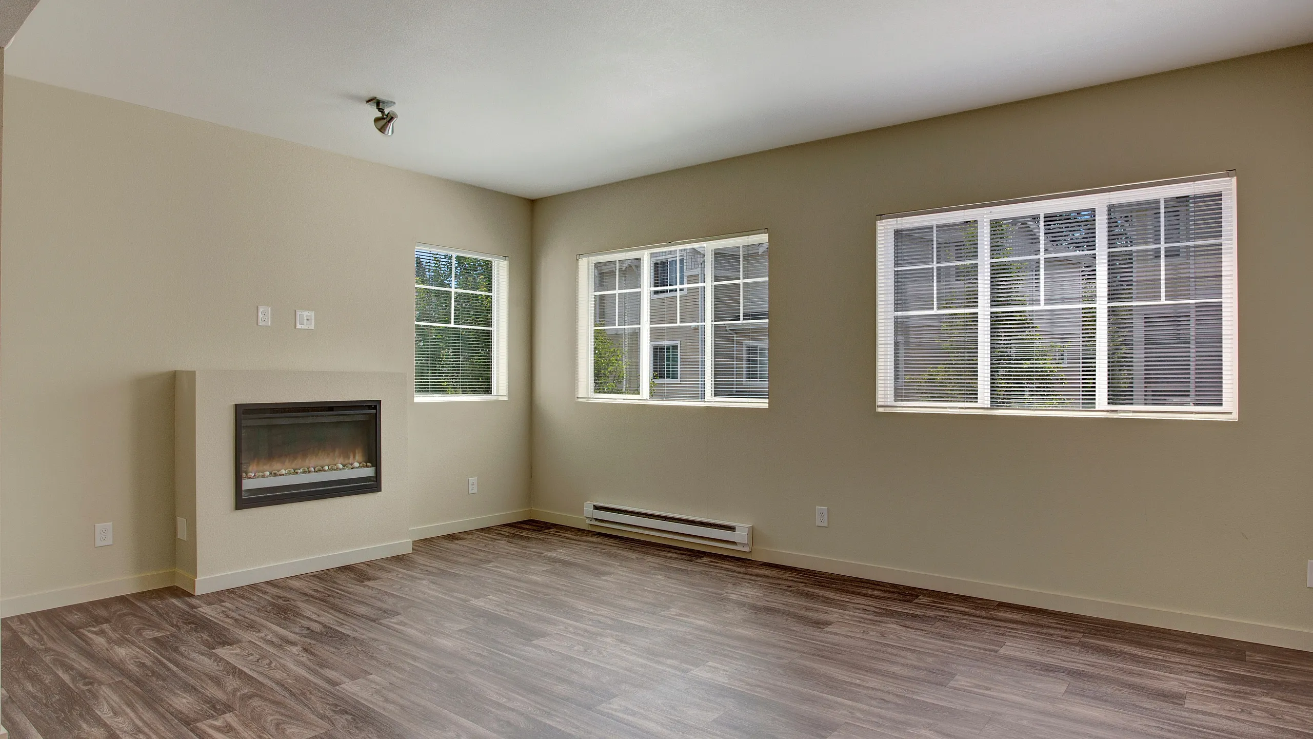 Living Room | Brookstone at Edgewater Townhomes
