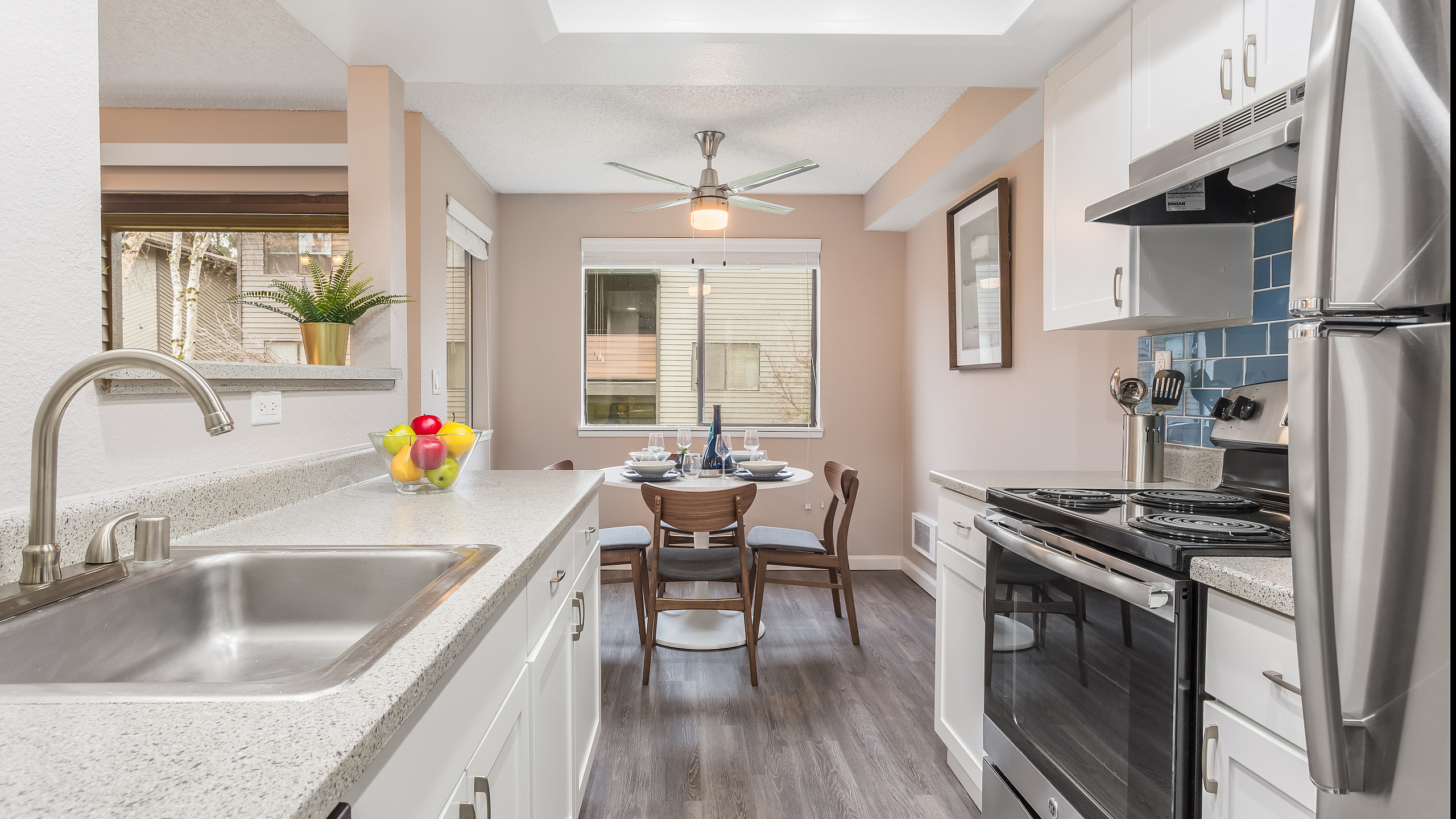 Kitchen | Argyle Apartment Homes