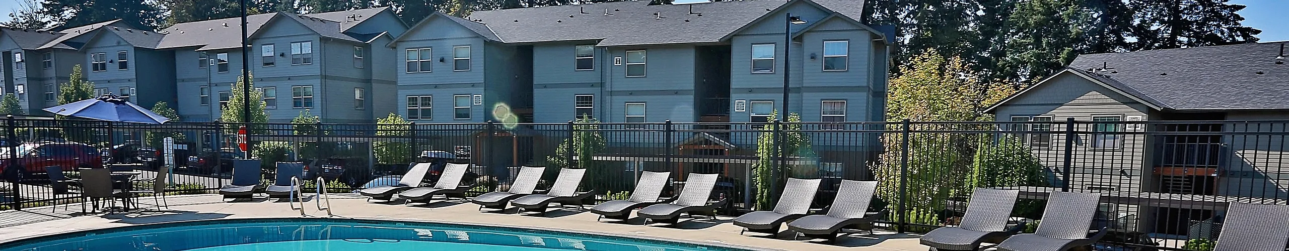 Exterior | River Ridge Apartments