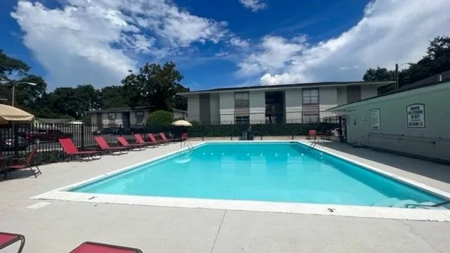 TO pool 4