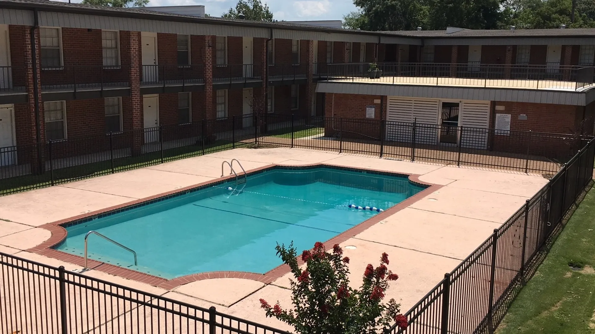 pool