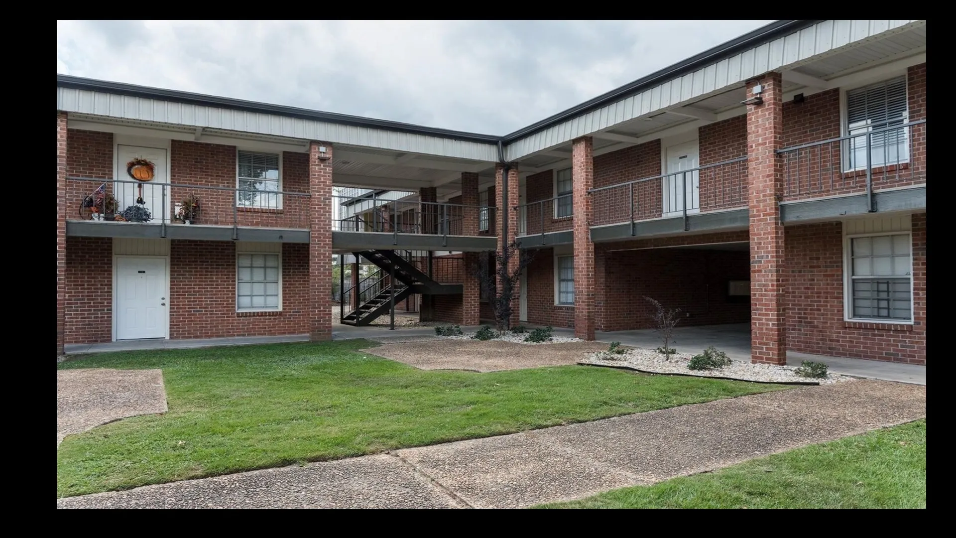 courtyard area