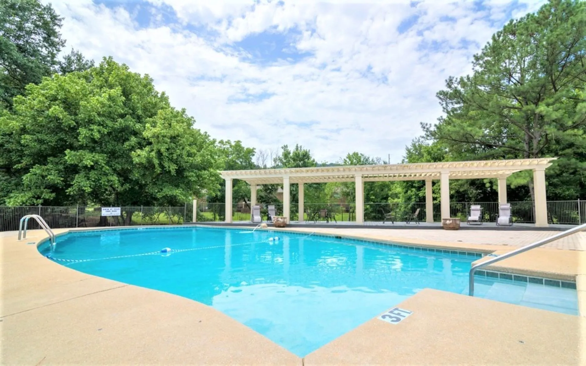 pool