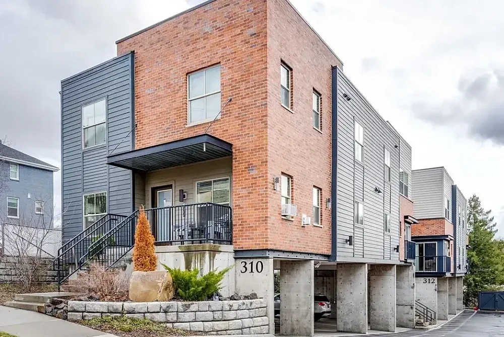 Maple Street Duplexes Exterior