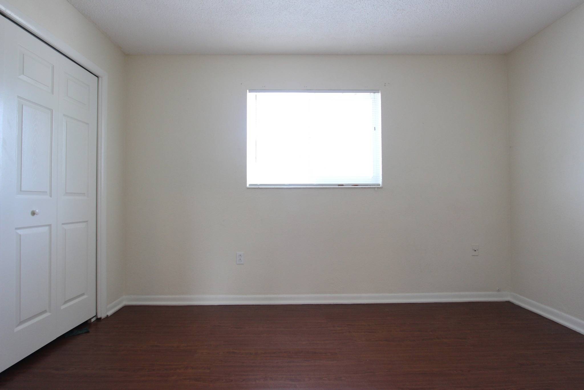6100-1/1bedroom