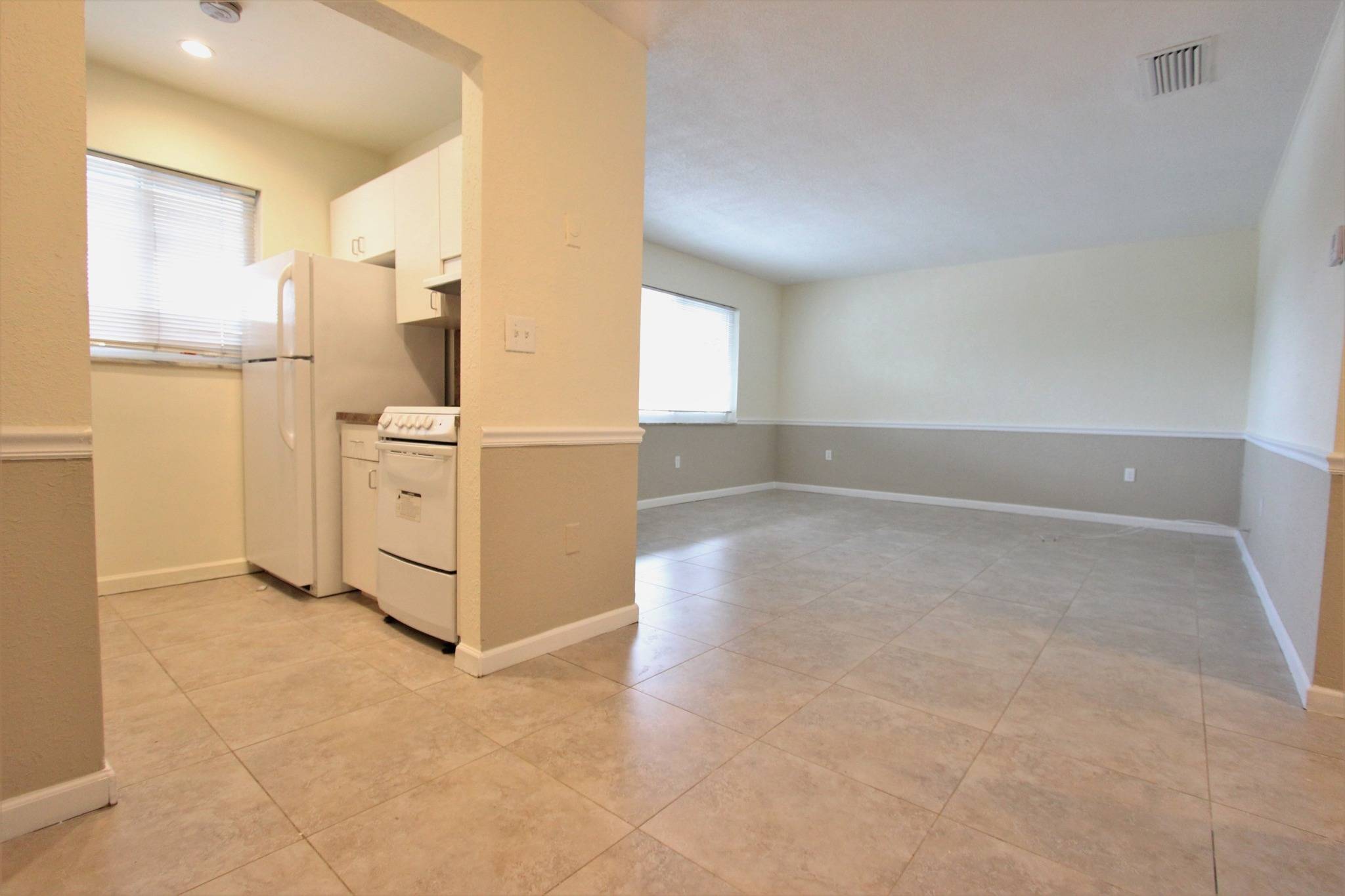 6120-2/1living-dining1