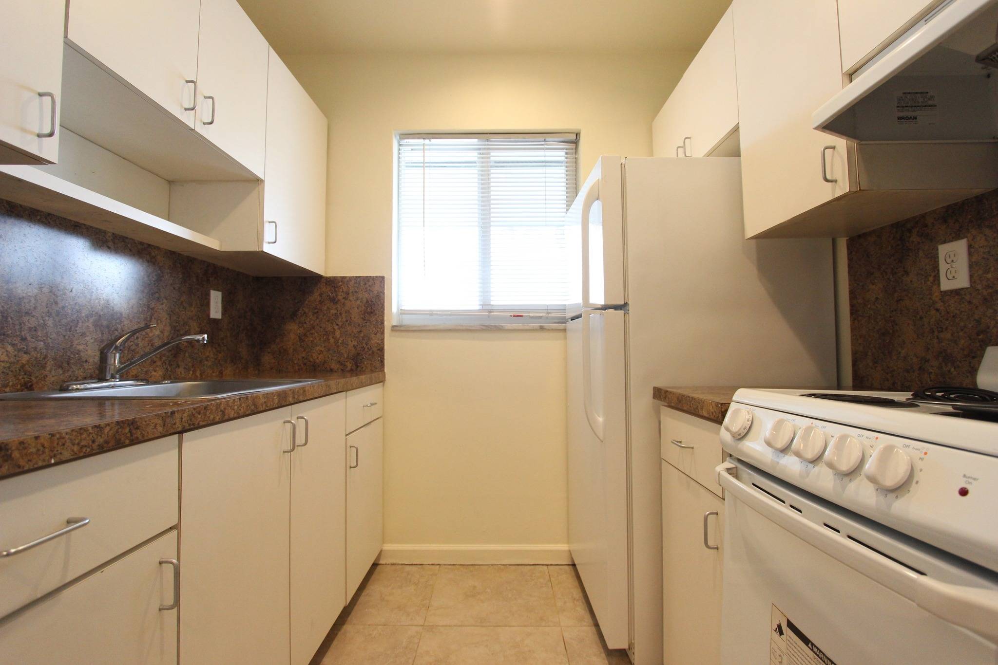 6120-2/1kitchen