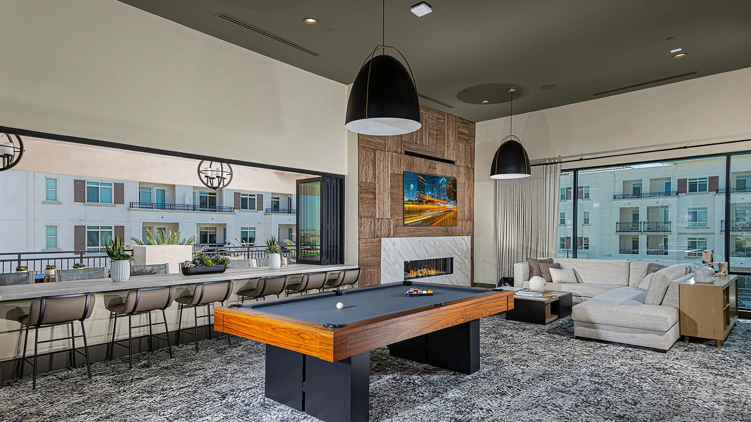Leasing Office