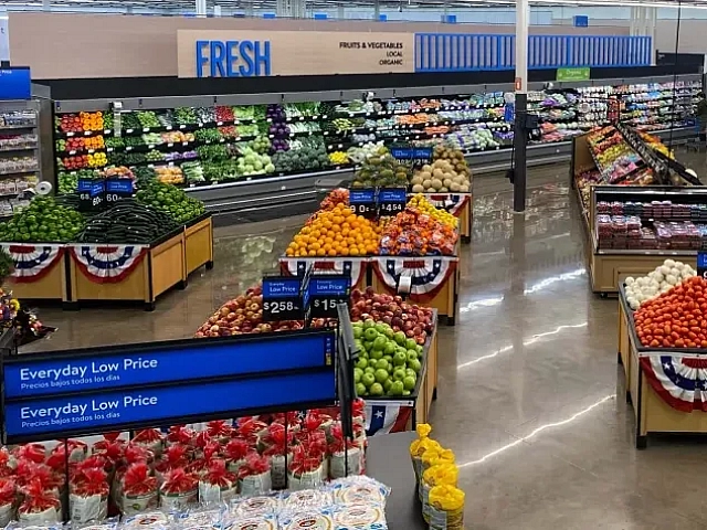 Walmart Supercenter near Meadowbrook Village apartments in Gardner, MA