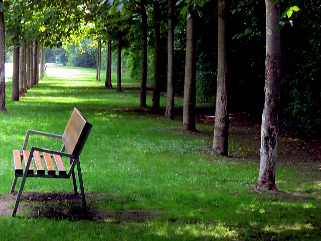 Alexander-Carr Park recreation area near Derry Country Club Estates apartments in Derry, NH