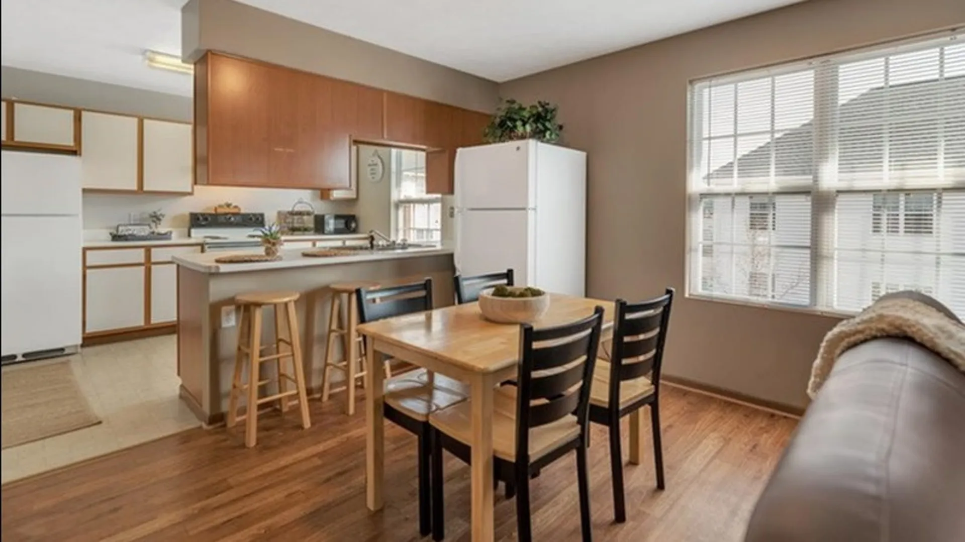 Campus VIllage Flint Kitchen