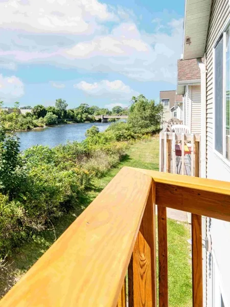 Swede Hill Balcony