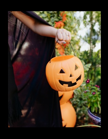 All treats, no tricks. Receive $750 off when you move in before Halloween!