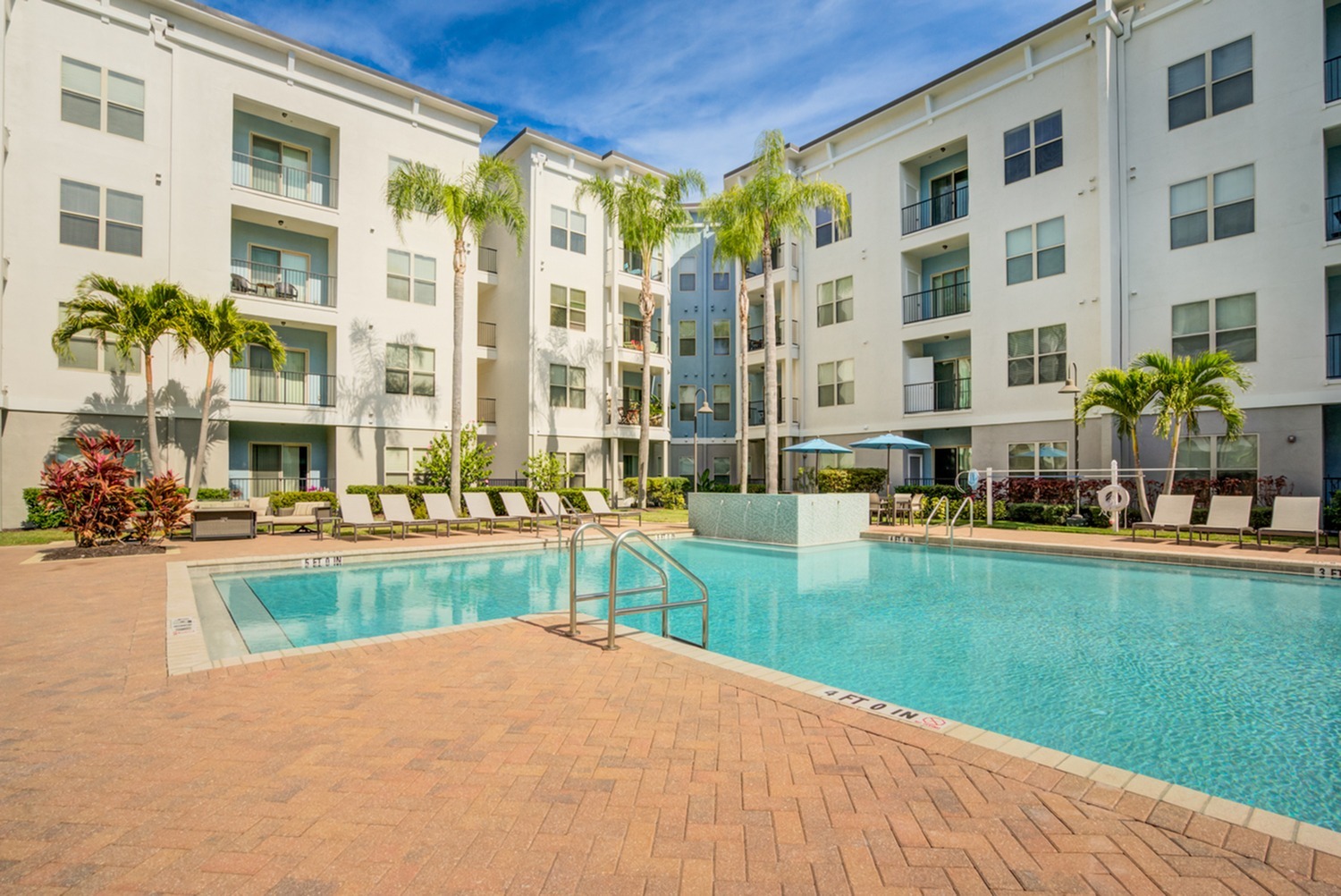 Apartment For Rent In Westshore Tampa FL | The Millennium Westshore