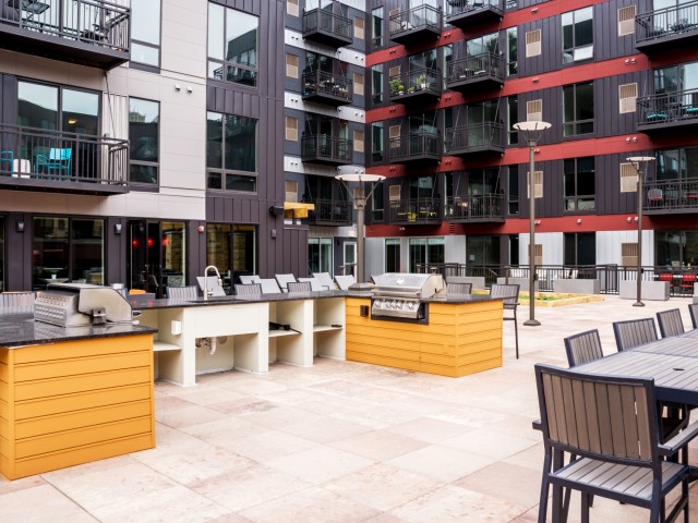 Image of Outdoor Grilling Station for Velo Apartments (Closed)