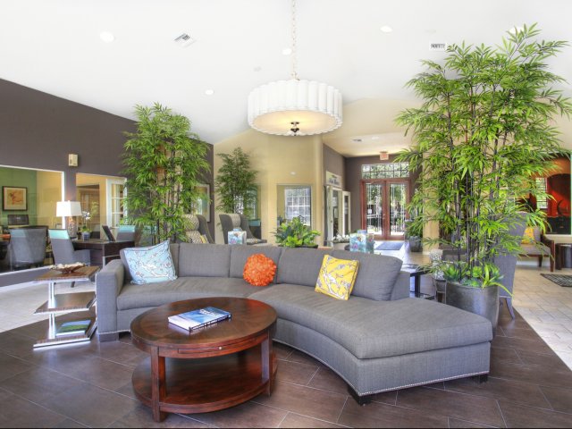 Apartments in Palm Beach Gardens FL| Mira Flores Luxury Apartment Homes