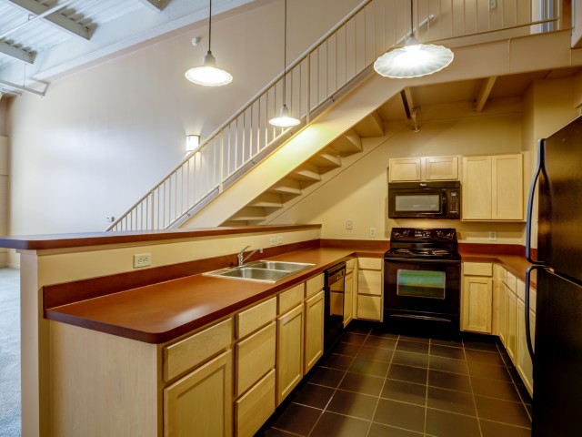 Modern Kitchen | Pittsburgh PA Apartment For Rent | Heinz Lofts