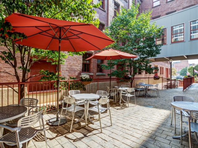 Community Sun Deck | Apartments in Pittsburgh, PA | Heinz Lofts