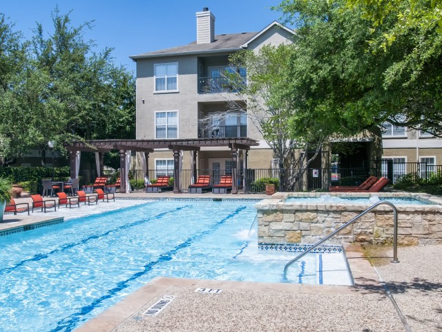 Swimming Pool | Apartment Homes in San Antonio, TX | Escalante